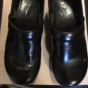 Black Leather Dansko size 40